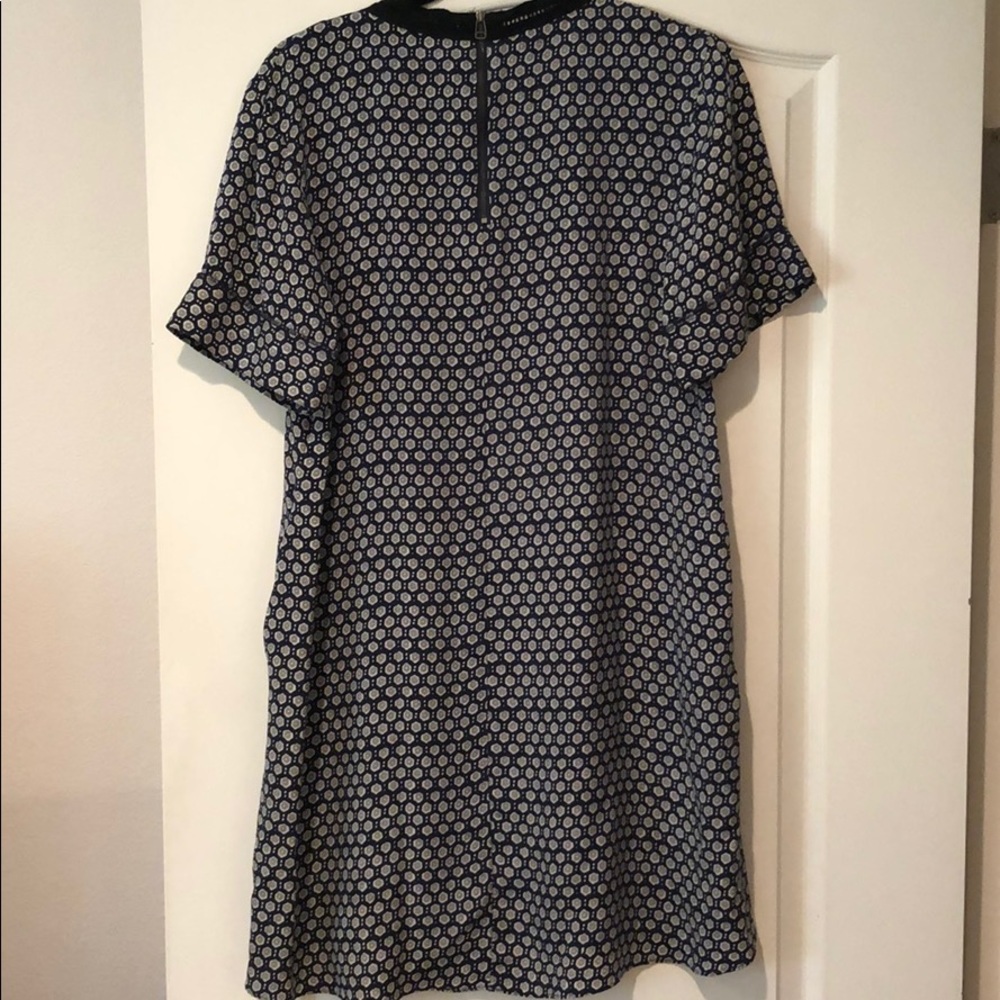 Silk dress - Picture 5 of 6